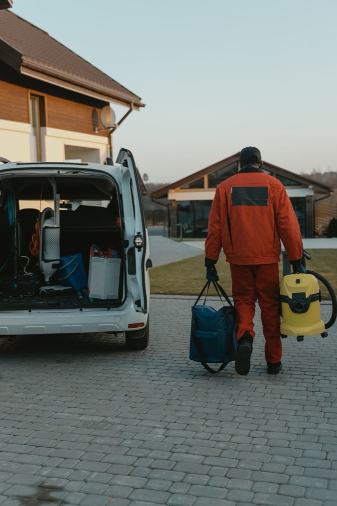 Transport du matériel professionnel pour une remise en état